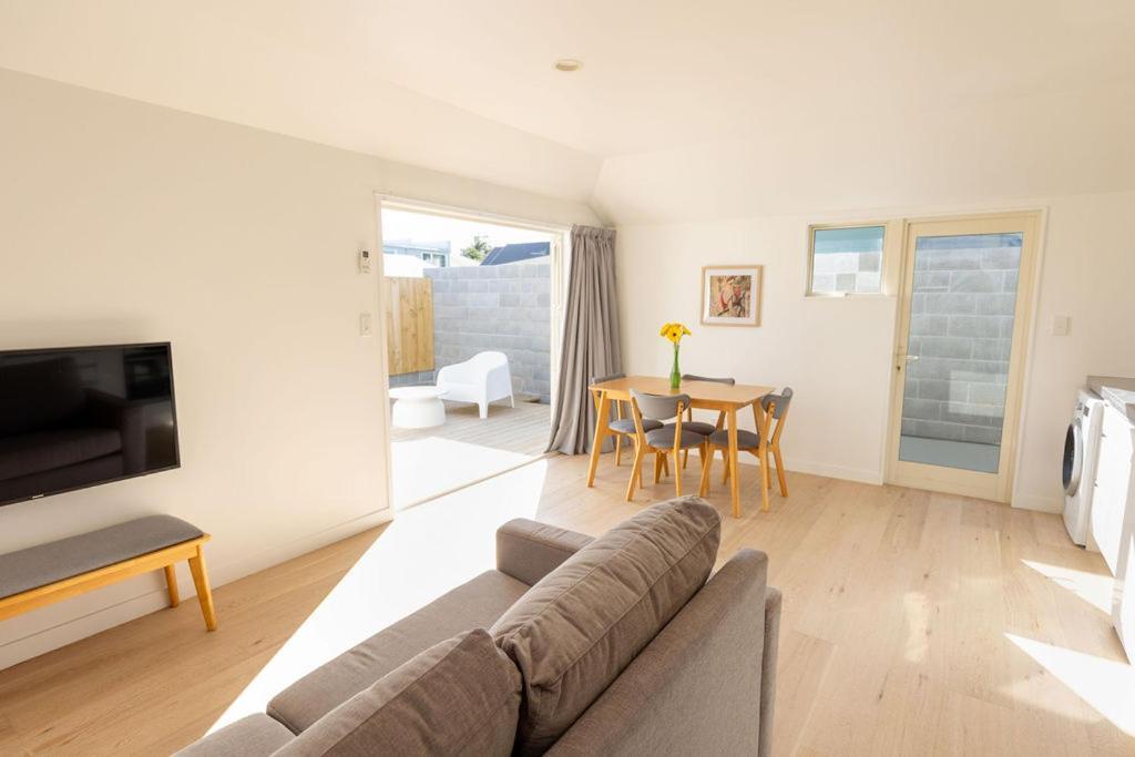 Mount Maunganui Self Contained Flat By The Beach Exterior photo